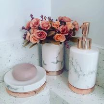 Kit Para Banheiro Mármore Branco e Rose Gold Cerâmica - 3 Peças