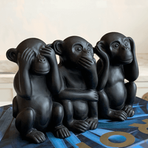 Trio da Sabedoria Macacos em Cimento Preto